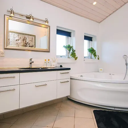 4 Star In Ferienhaus